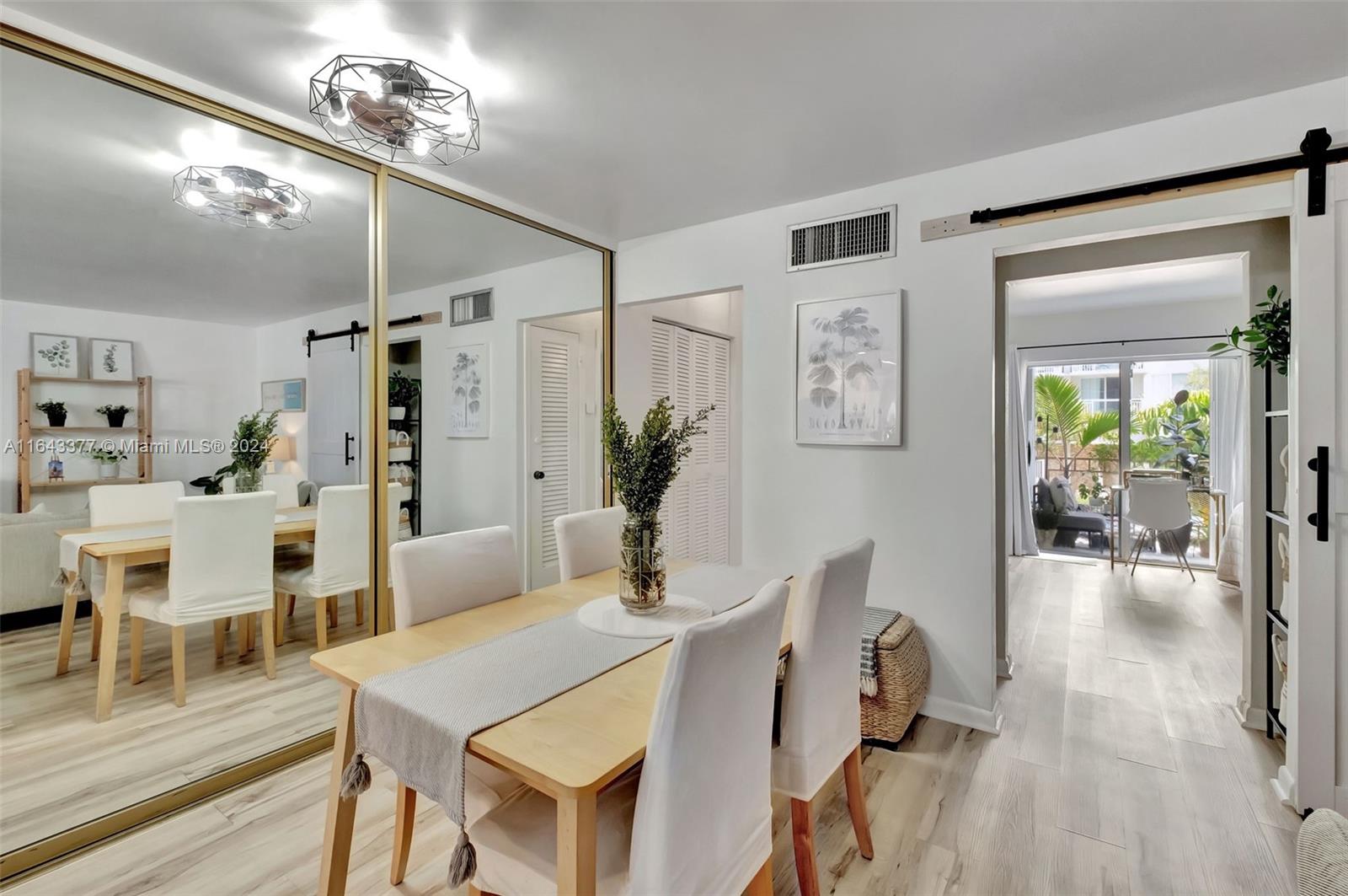 1340 Lincoln Rd # 203