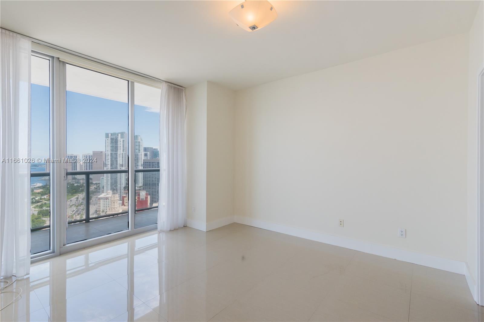 888 Biscayne Blvd # 3405