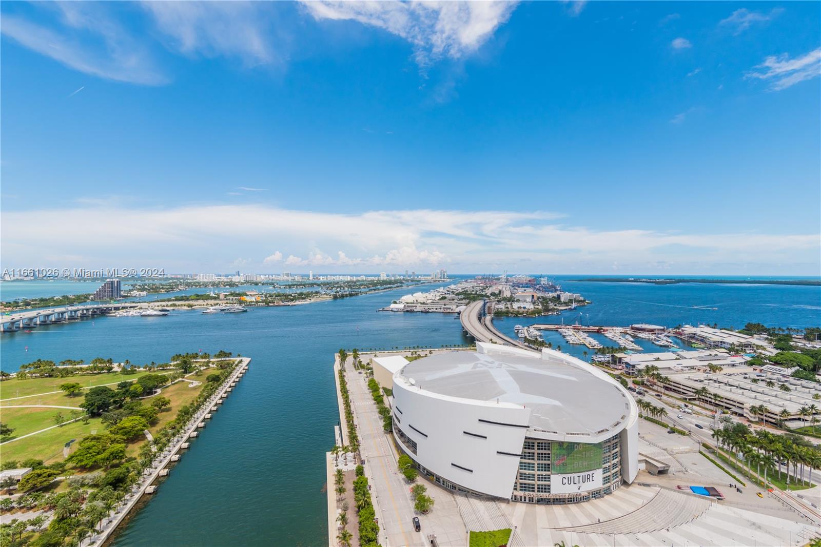 888 Biscayne Blvd # 3405