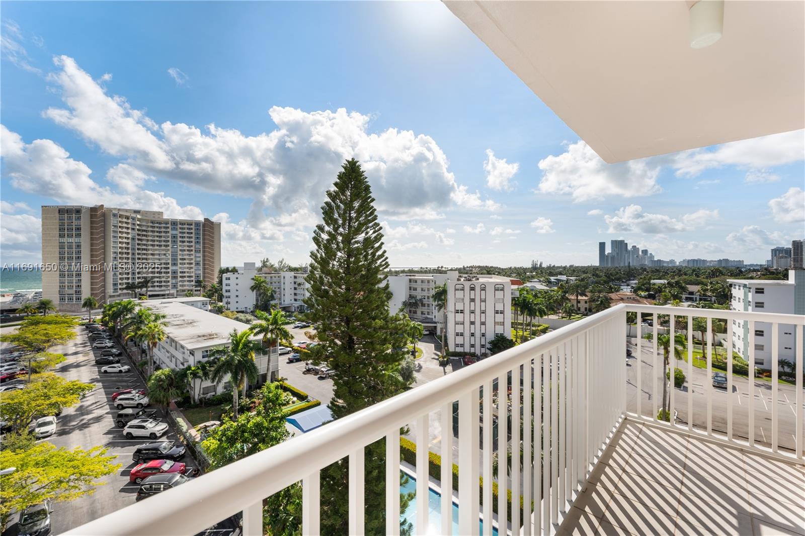 3161 S Ocean Dr # 806