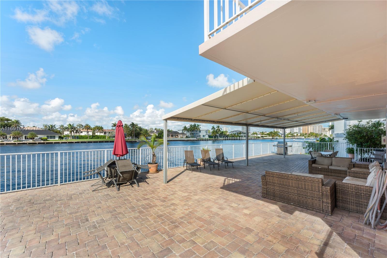 3161 S Ocean Dr # 806