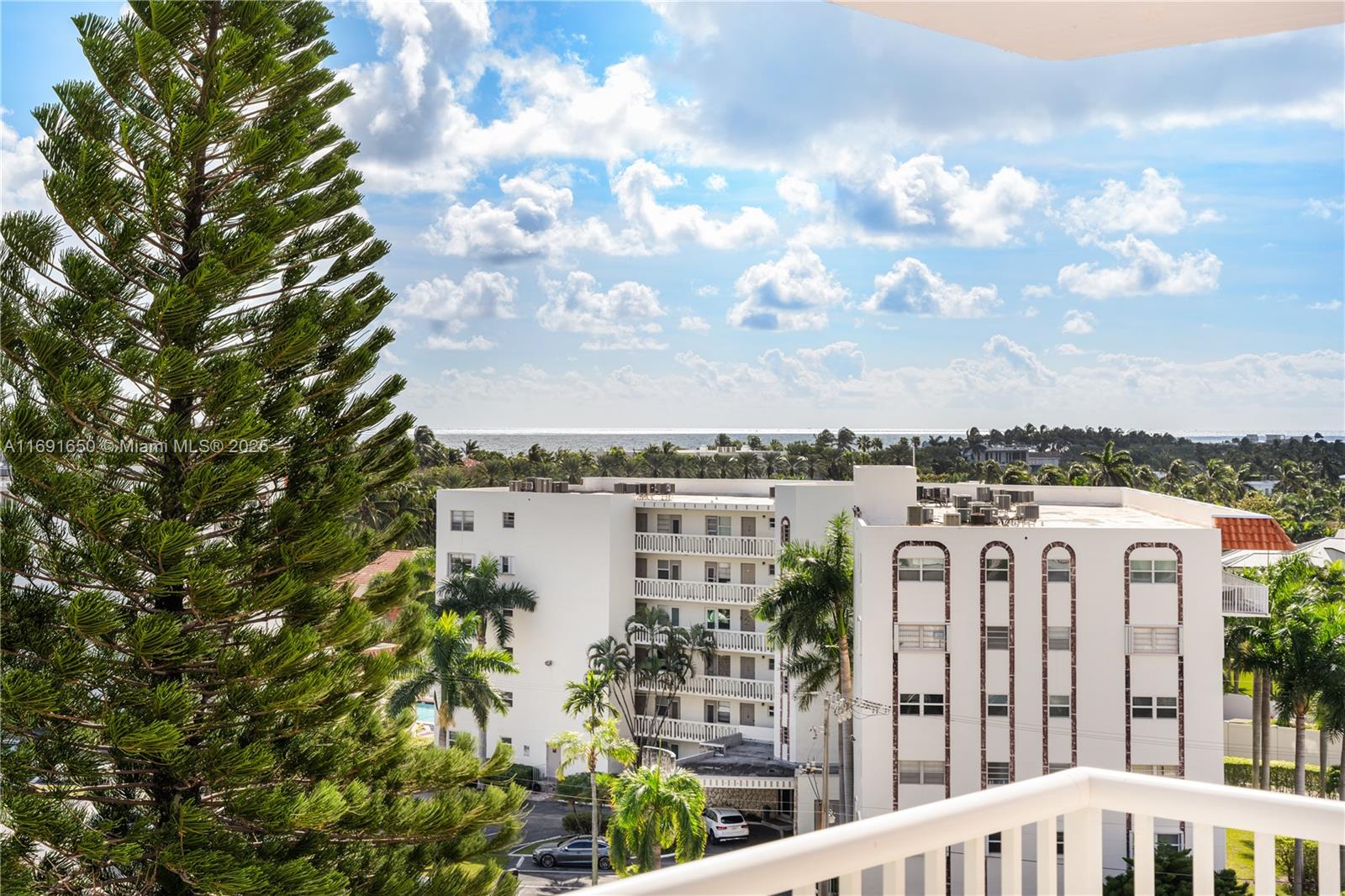 3161 S Ocean Dr # 806