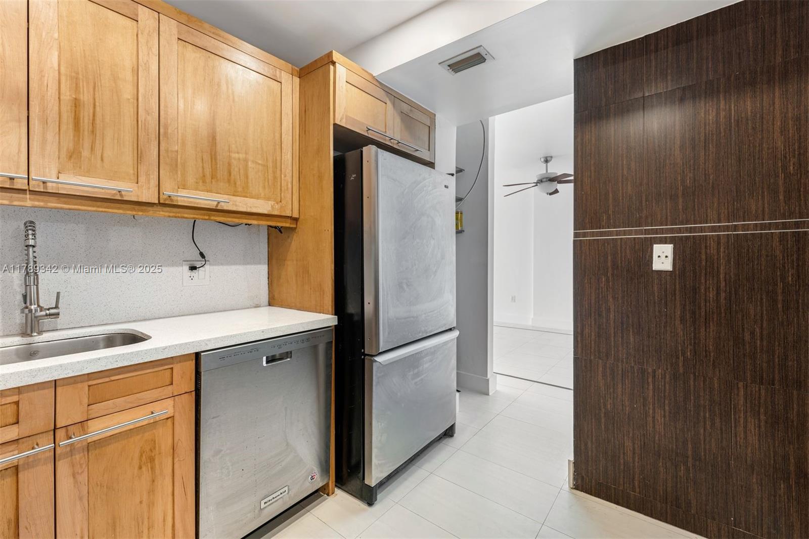800 West Ave # 720
