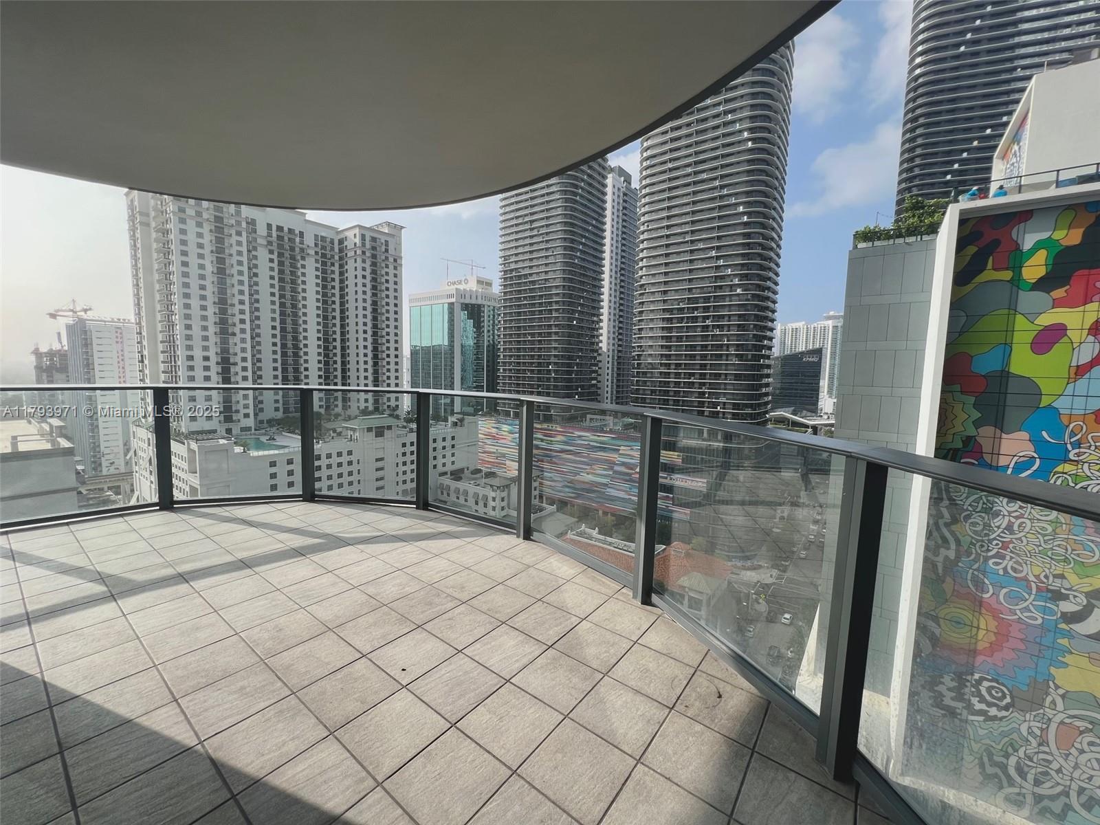 1000 Brickell Plz # 1912