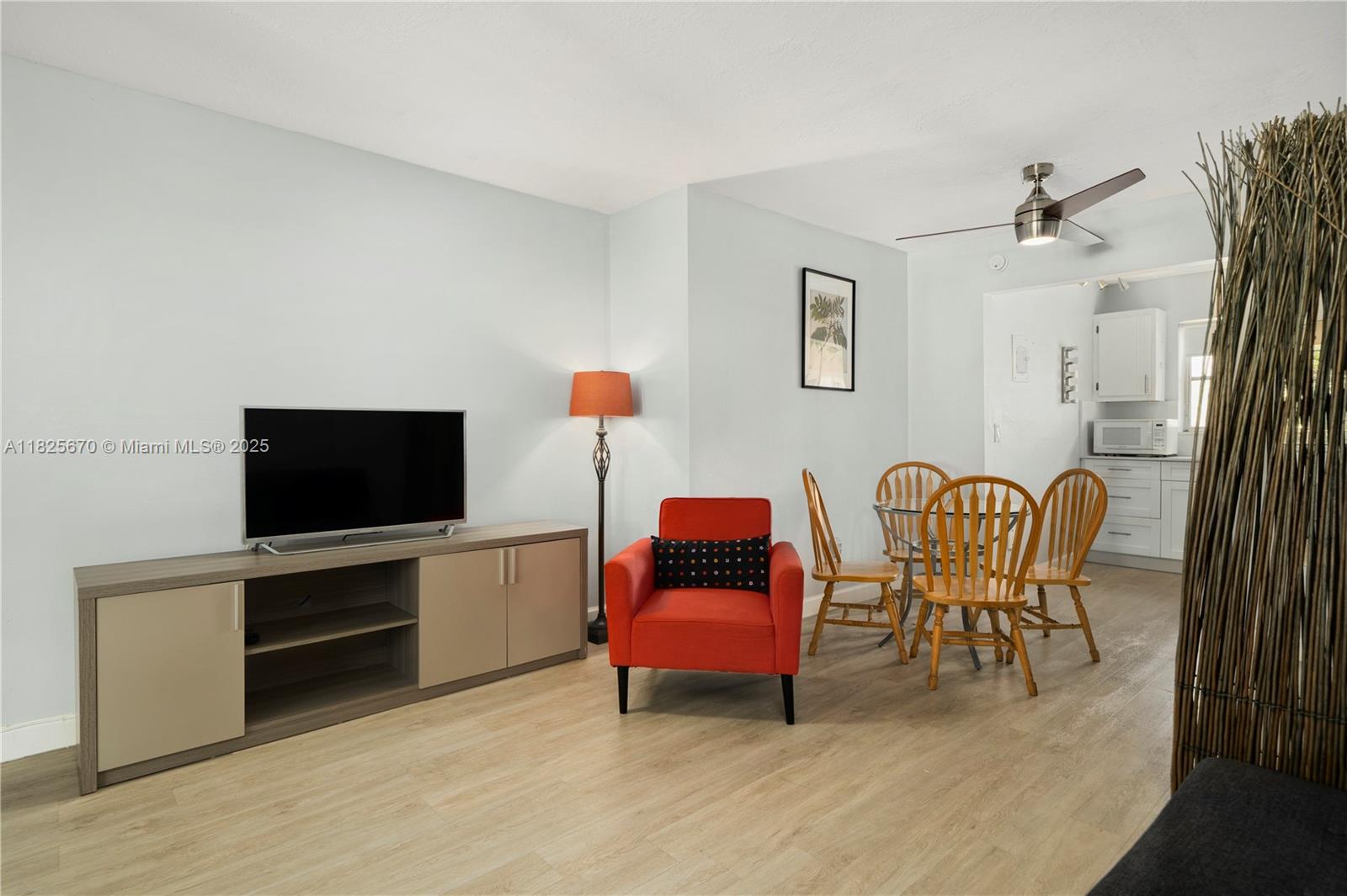 631 Jefferson Ave # 302