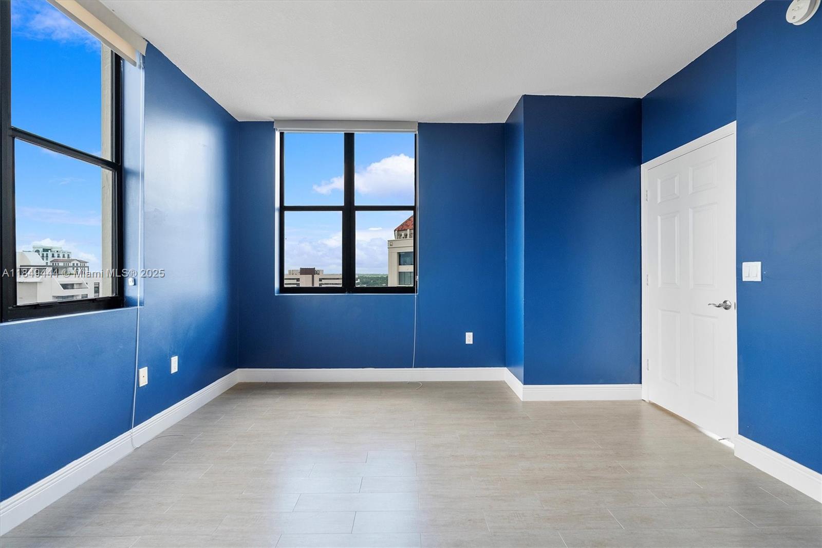 888 S Douglas Rd # 1415