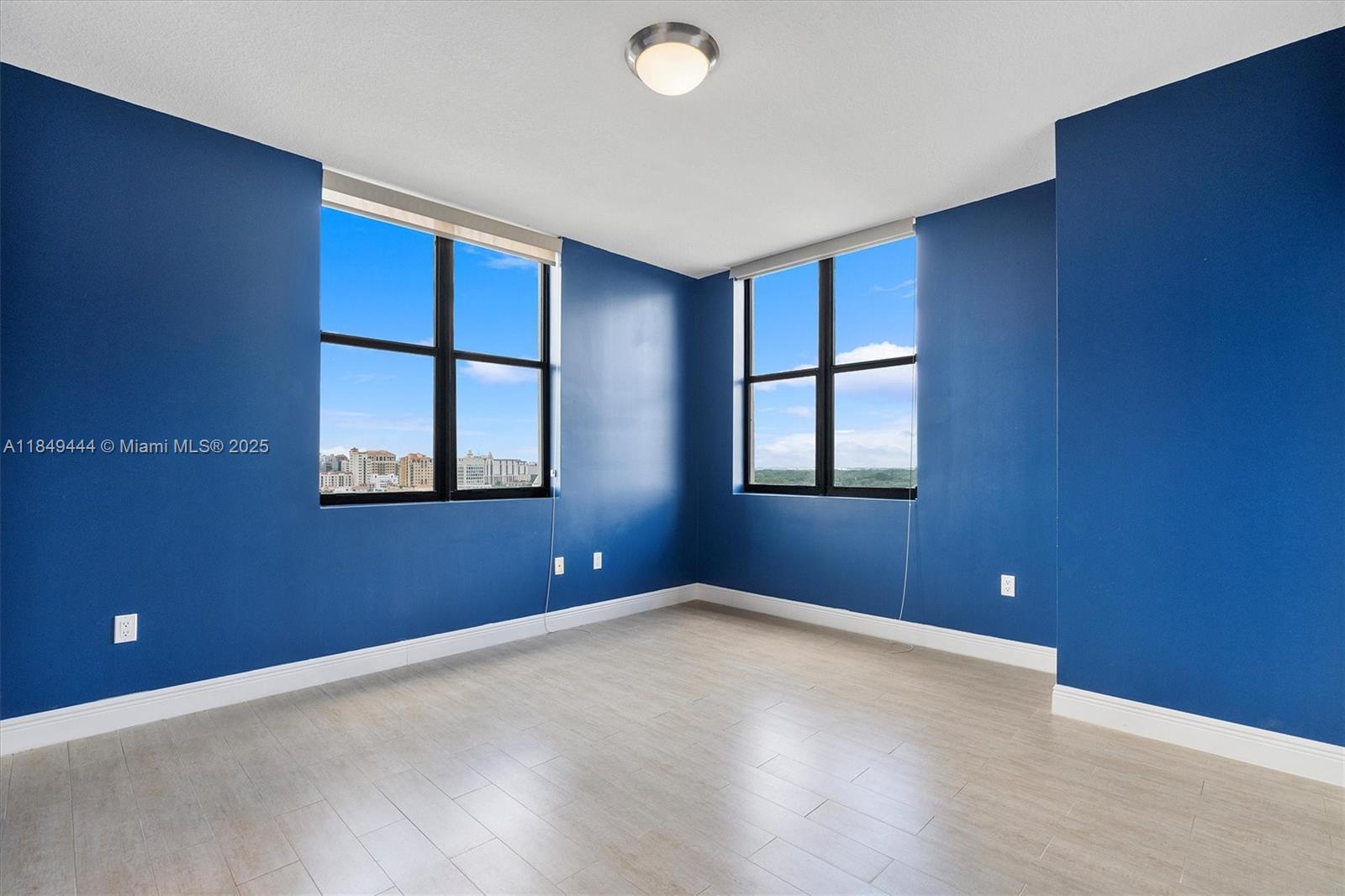 888 S Douglas Rd # 1415