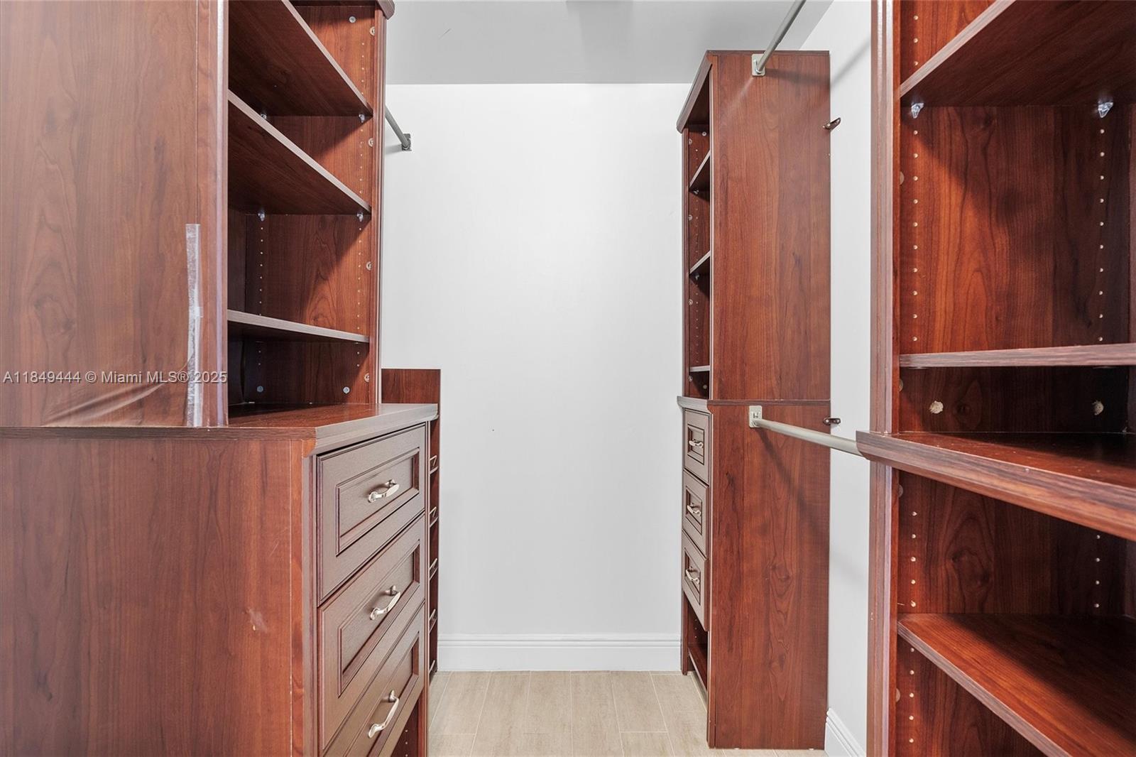 888 S Douglas Rd # 1415