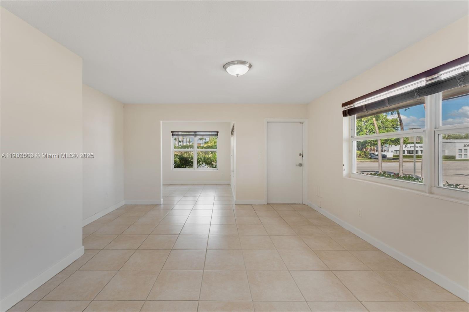 8670 SW 27th Ln, Miami