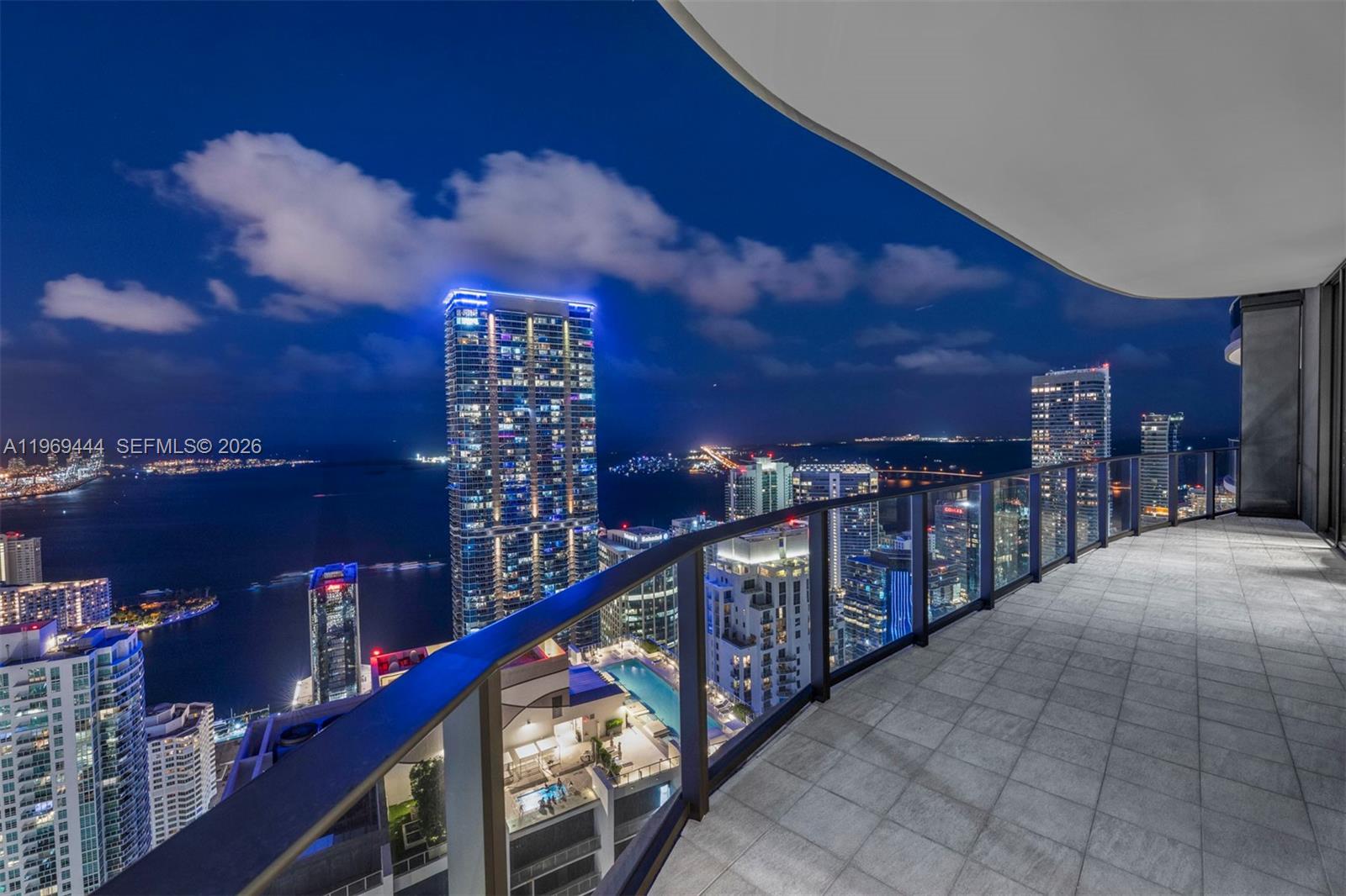 1000 Brickell Plz Unit: PH6108