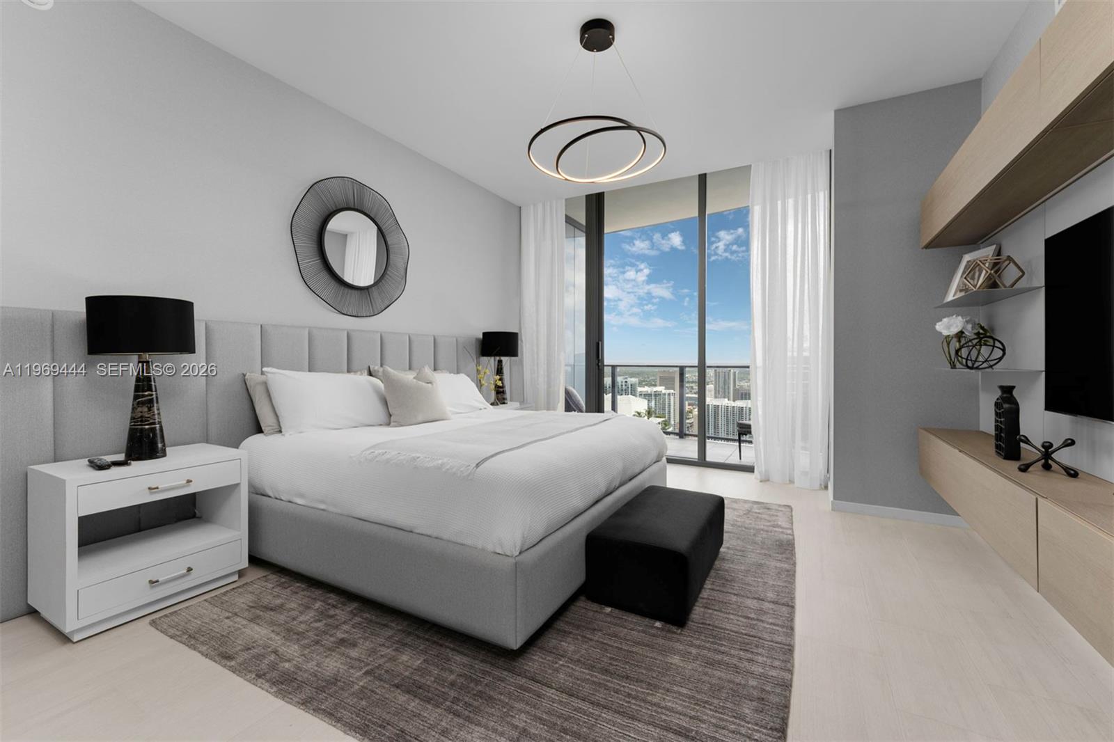 1000 Brickell Plz Unit: PH6108