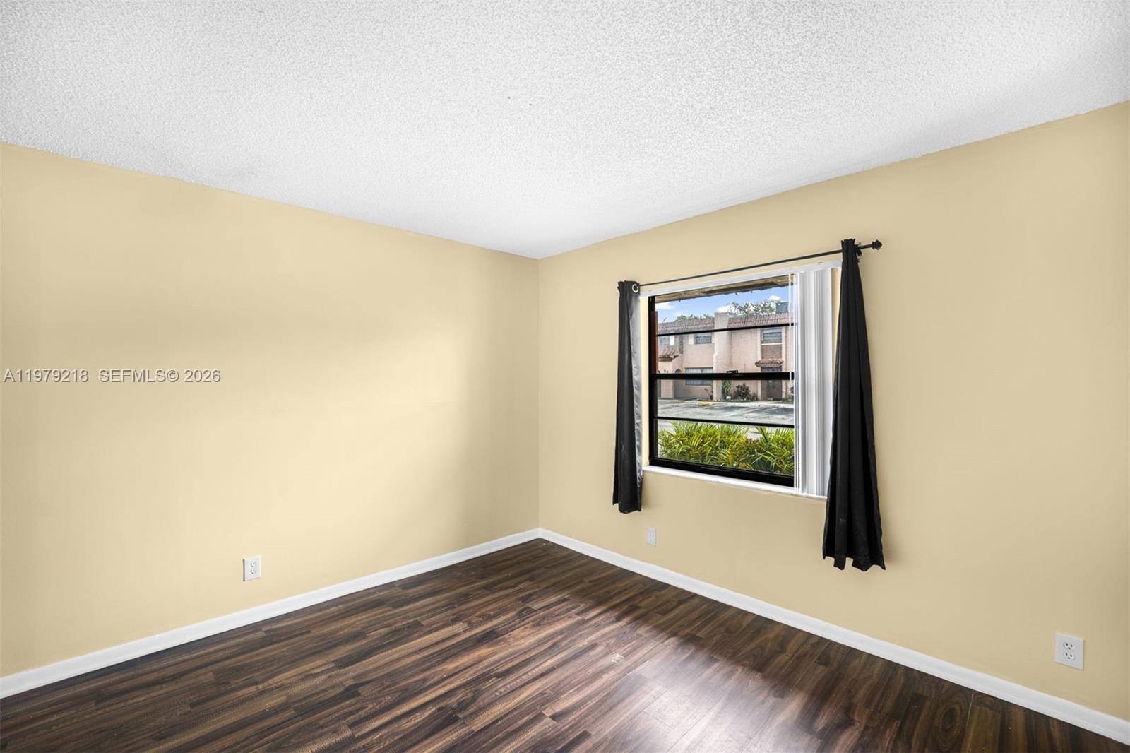 35 Cortez Way # 43 Unit: 1-43