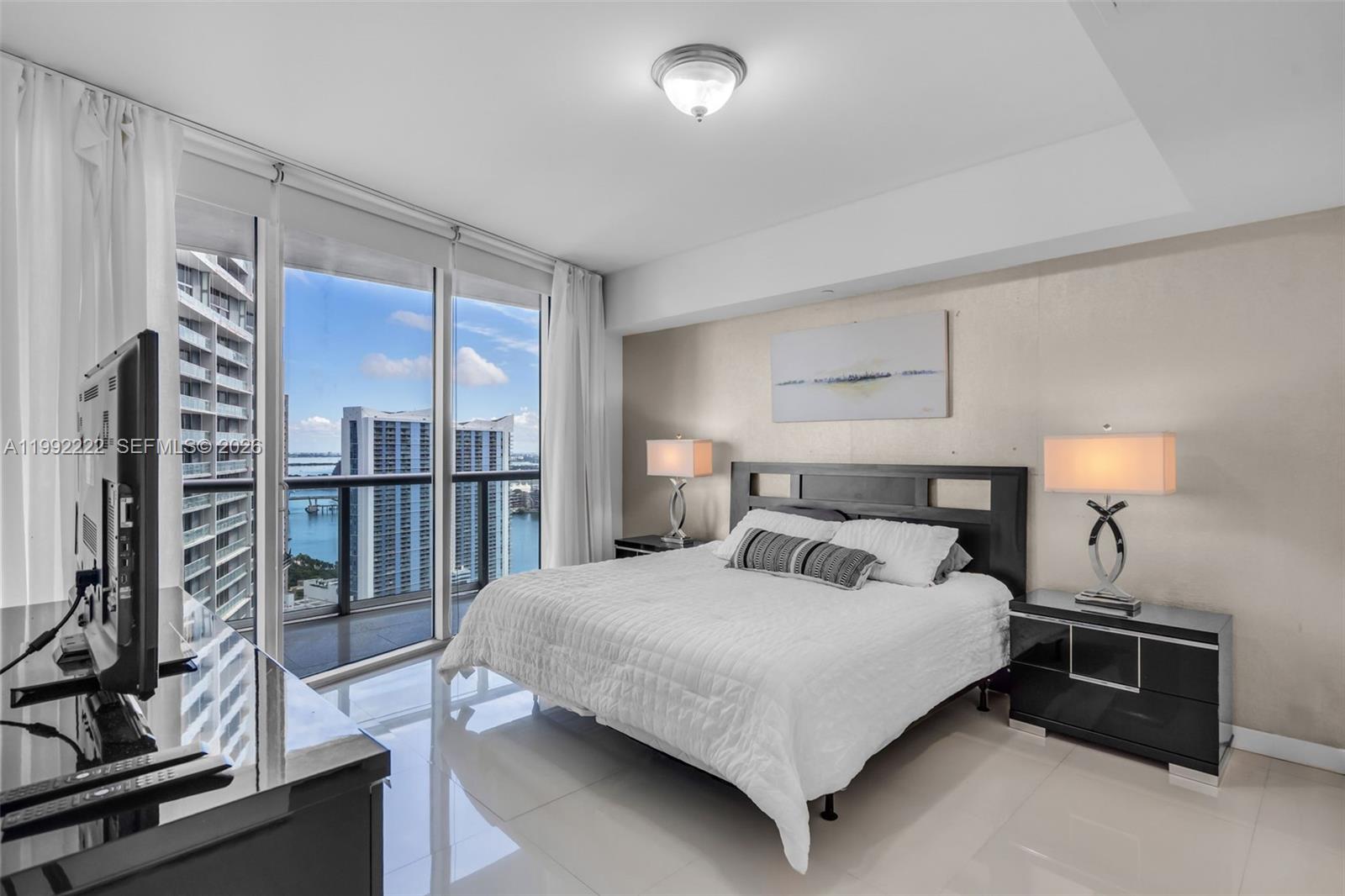 495 Brickell Ave # 3708