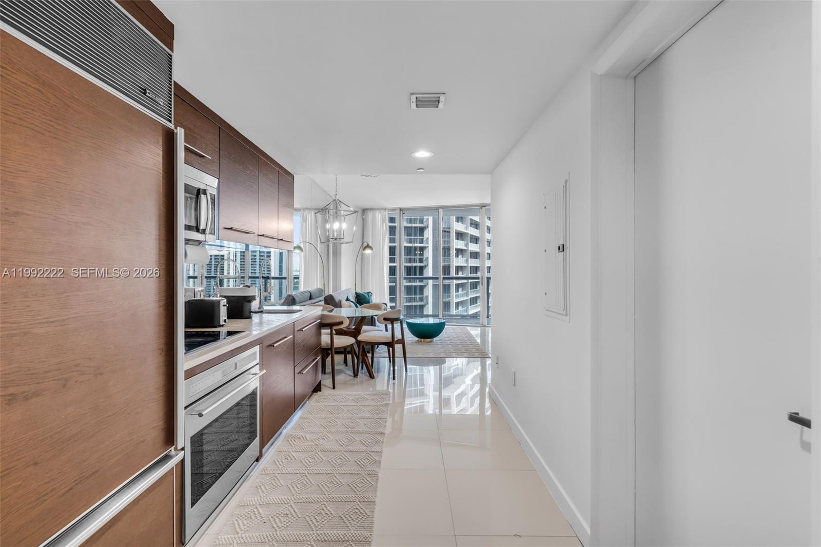 495 Brickell Ave # 3708