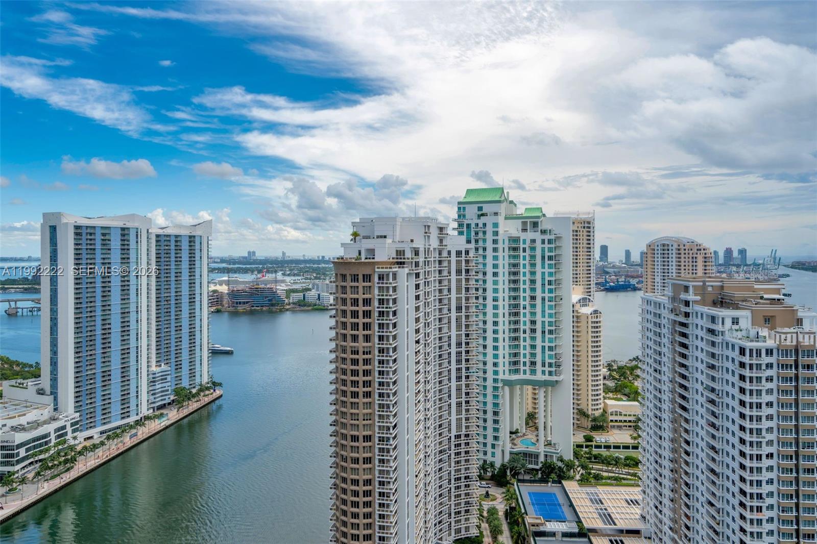 495 Brickell Ave # 3708