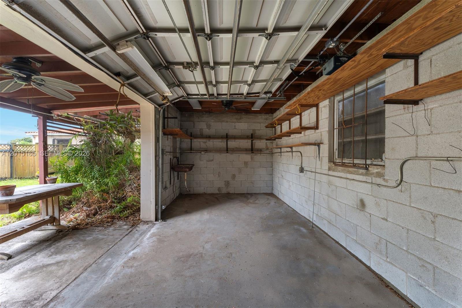 2674 W 8th Ct