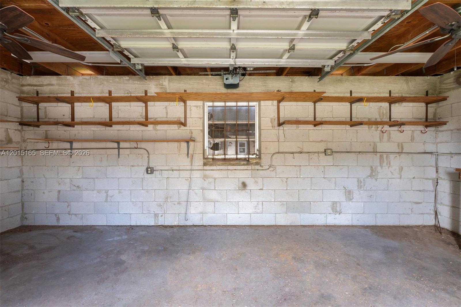2674 W 8th Ct
