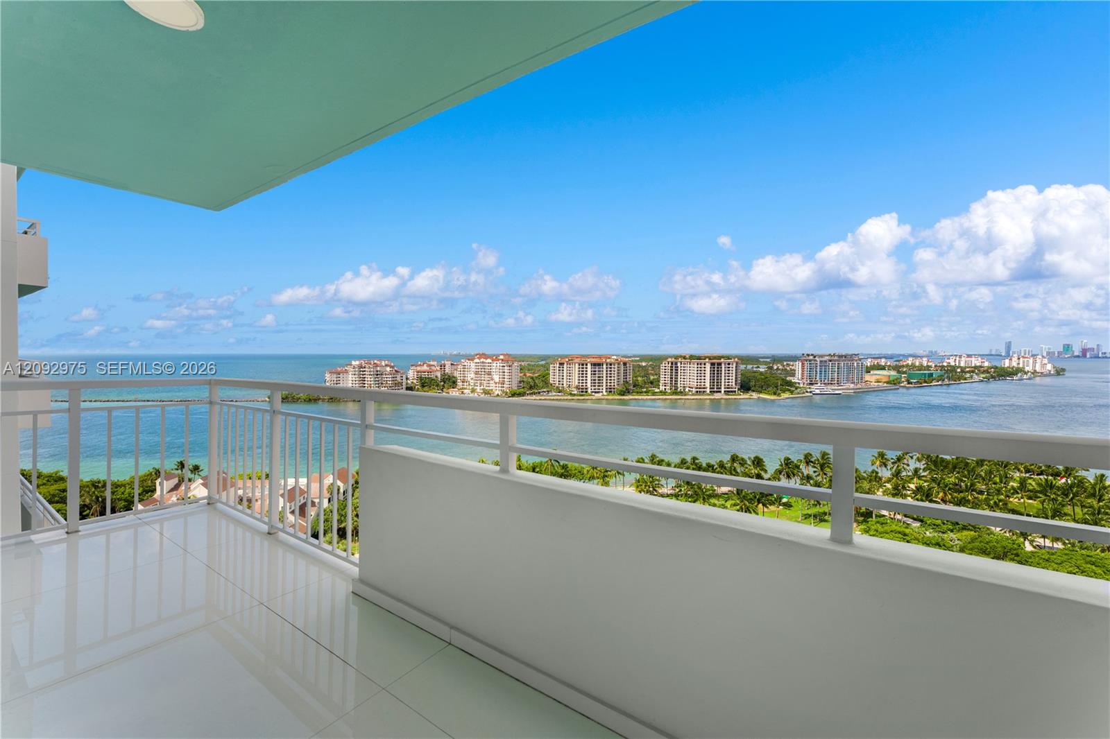 400 S Pointe Dr # 1805