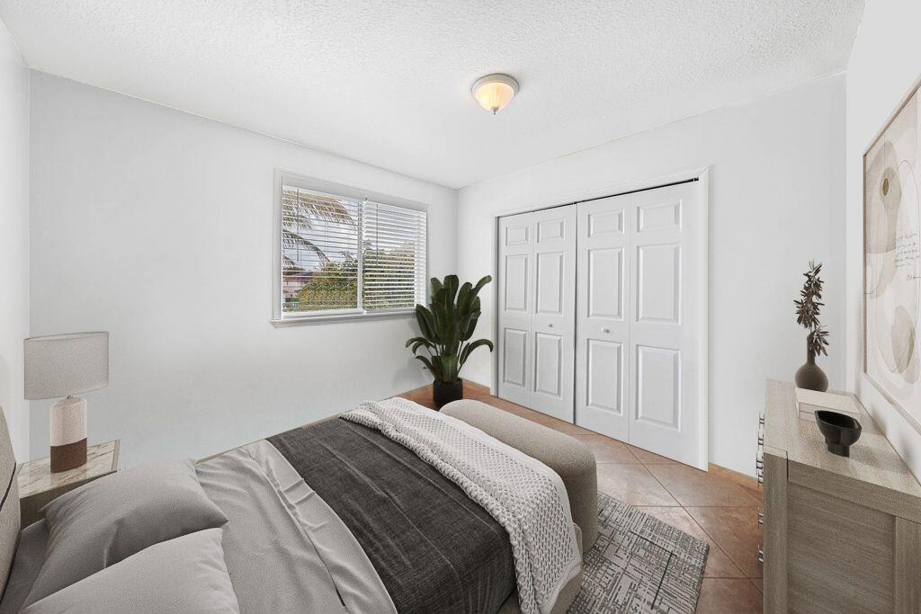 11018 NW 47th Terrace