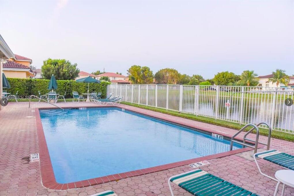 11018 NW 47th Terrace