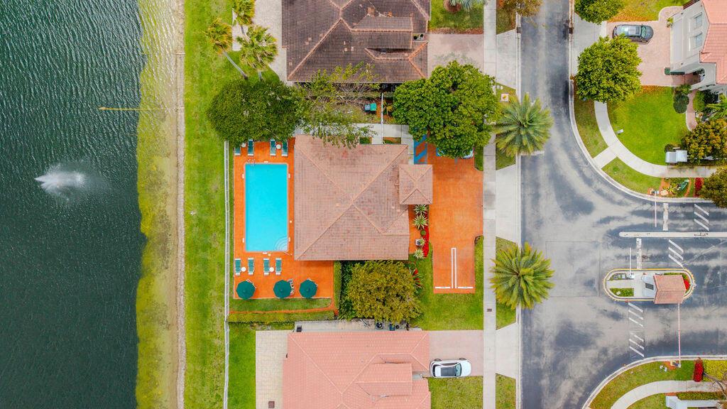 11018 NW 47th Terrace