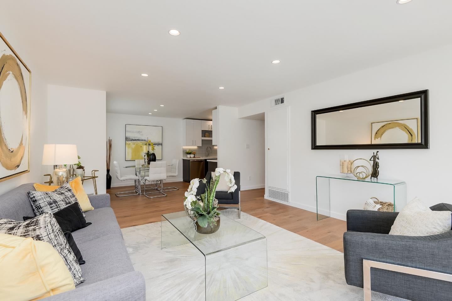 21 Willow RD 24