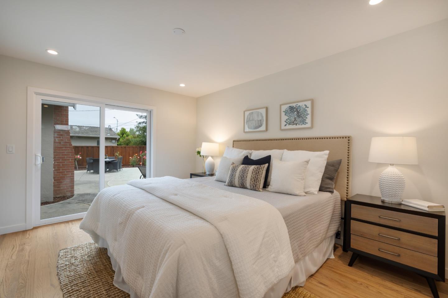 343 Redwood Avenue