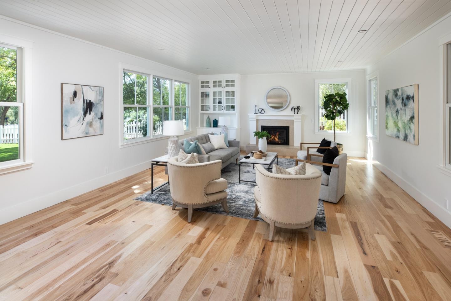 13415 Country WAY