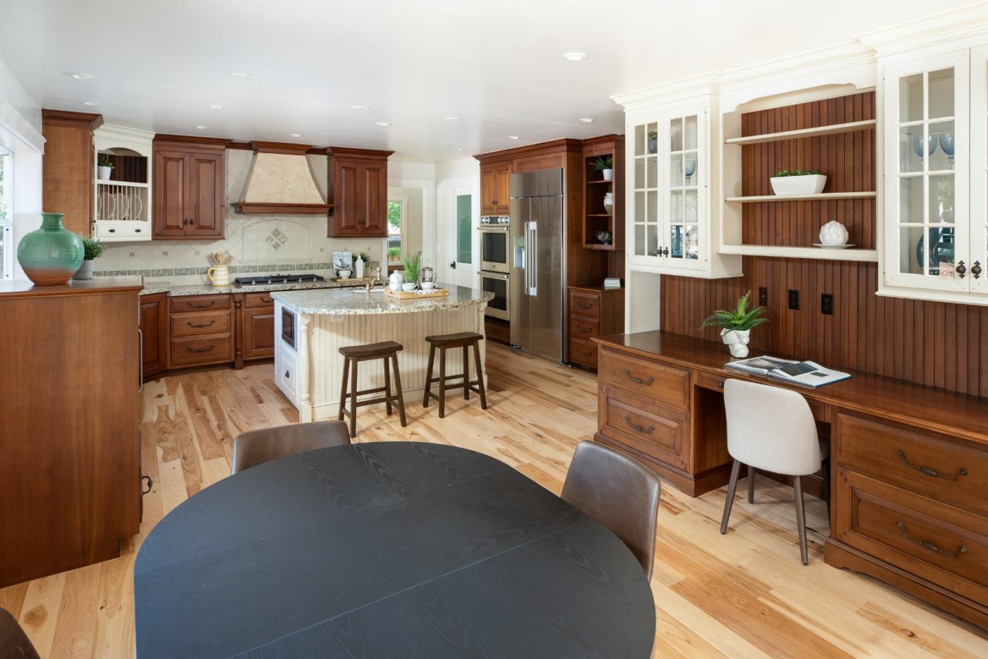 13415 Country WAY