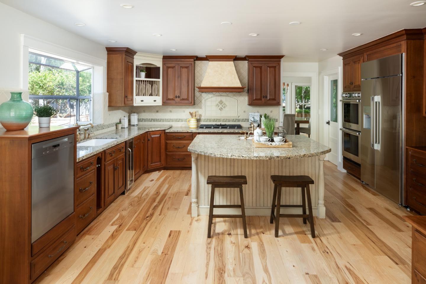 13415 Country WAY