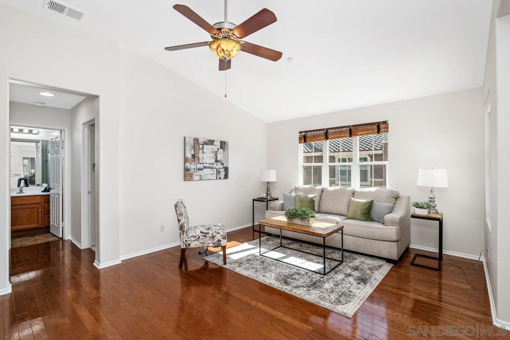 1130 Goddard St.