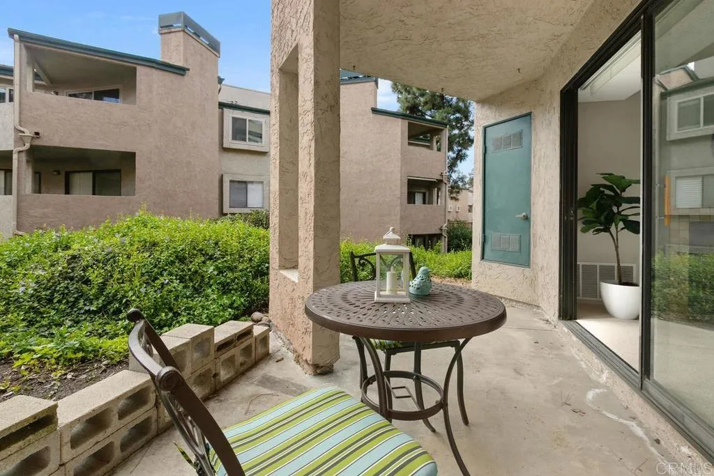 9705 Mesa Springs Way # 219
