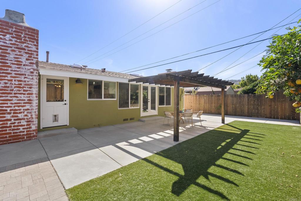 5551 Gala Avenue