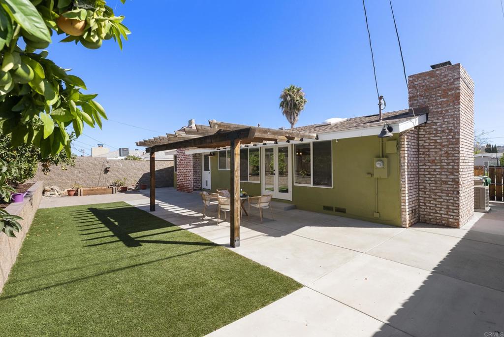 5551 Gala Avenue