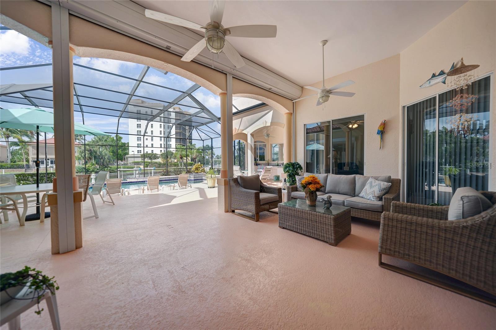 3351 DIAMOND KEY CT
