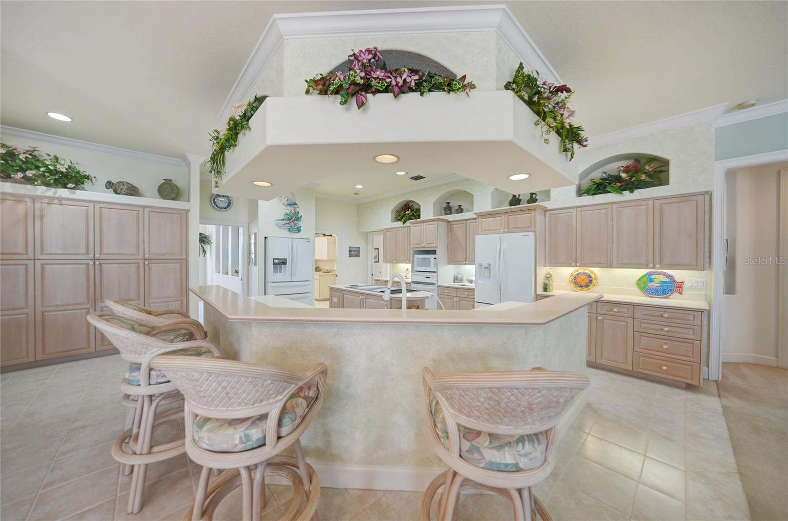 3351 DIAMOND KEY CT