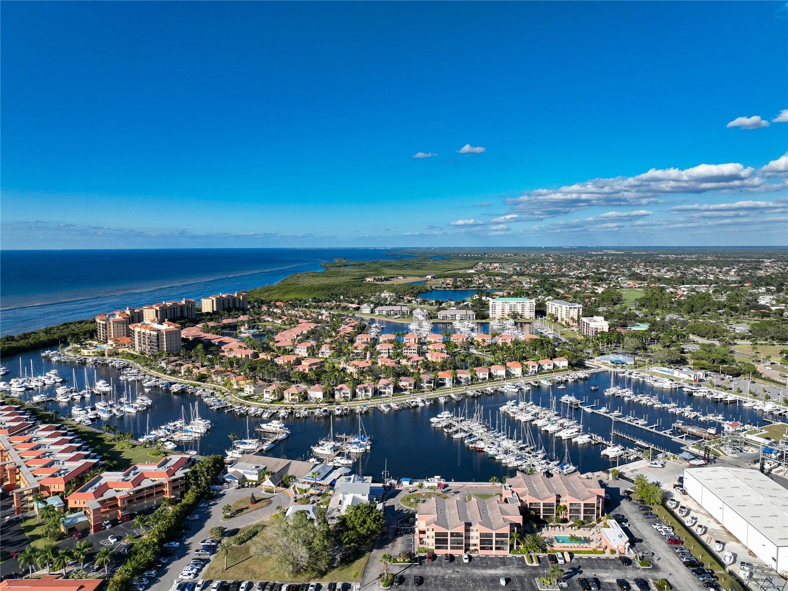 3351 DIAMOND KEY CT