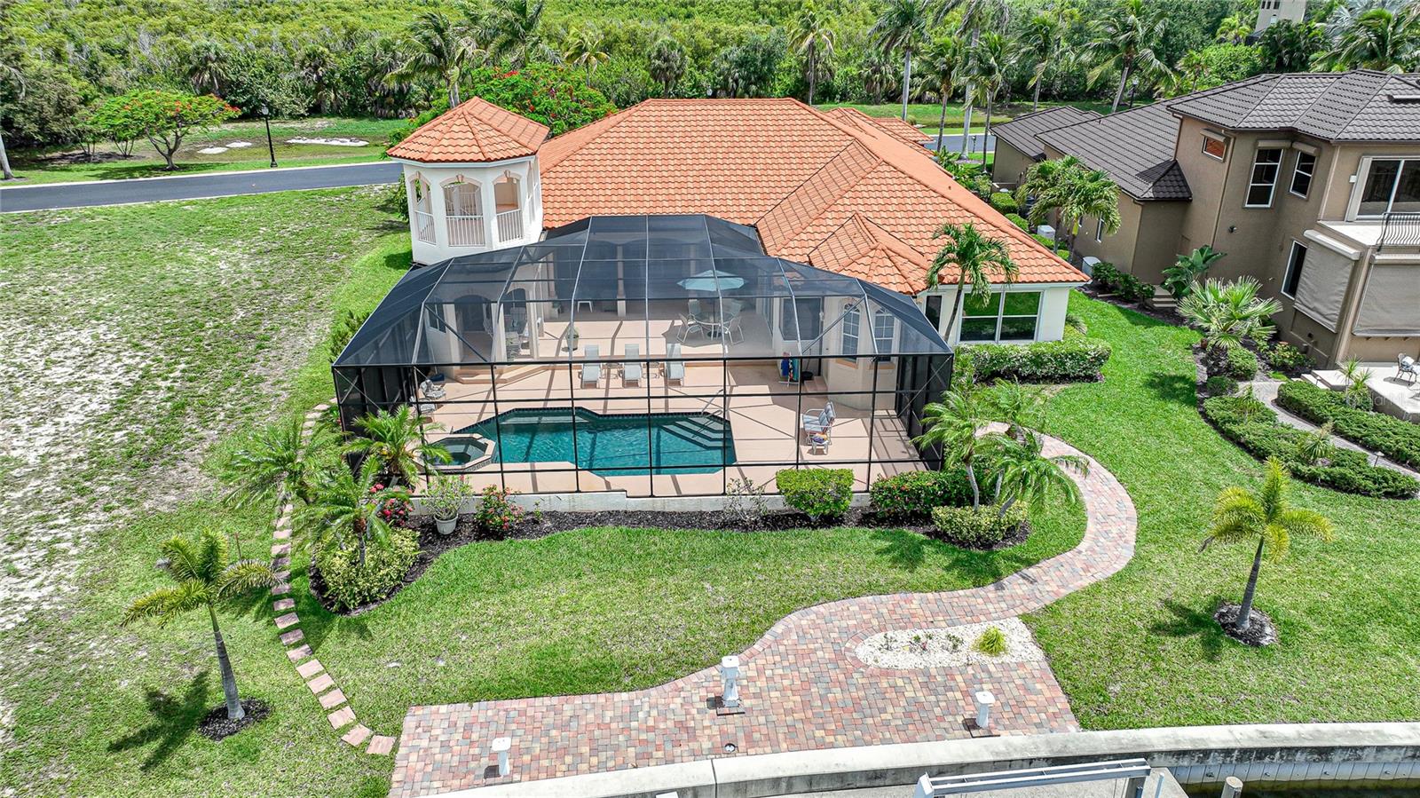 3351 DIAMOND KEY CT