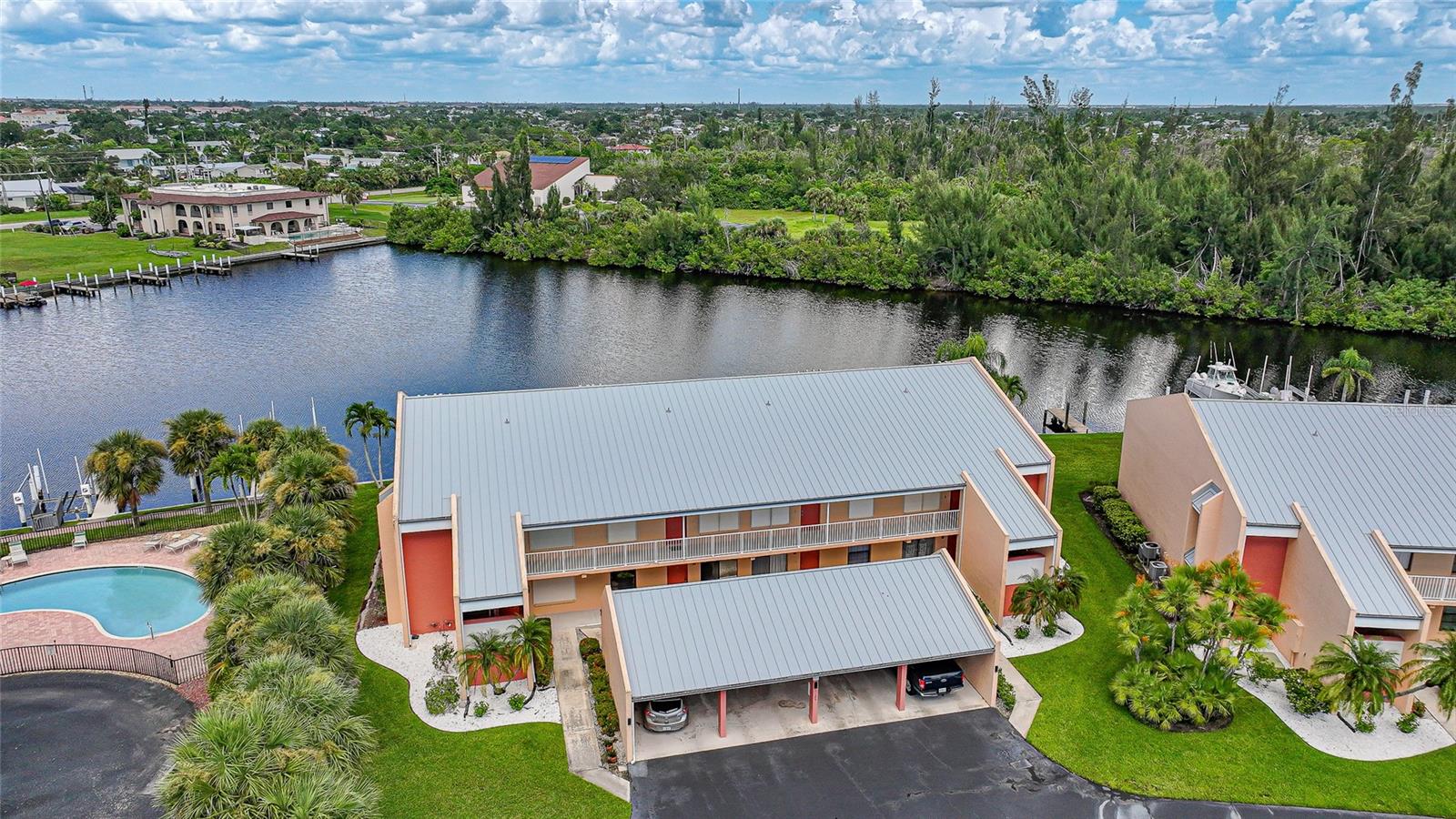 1344 ROCK DOVE CT #D102