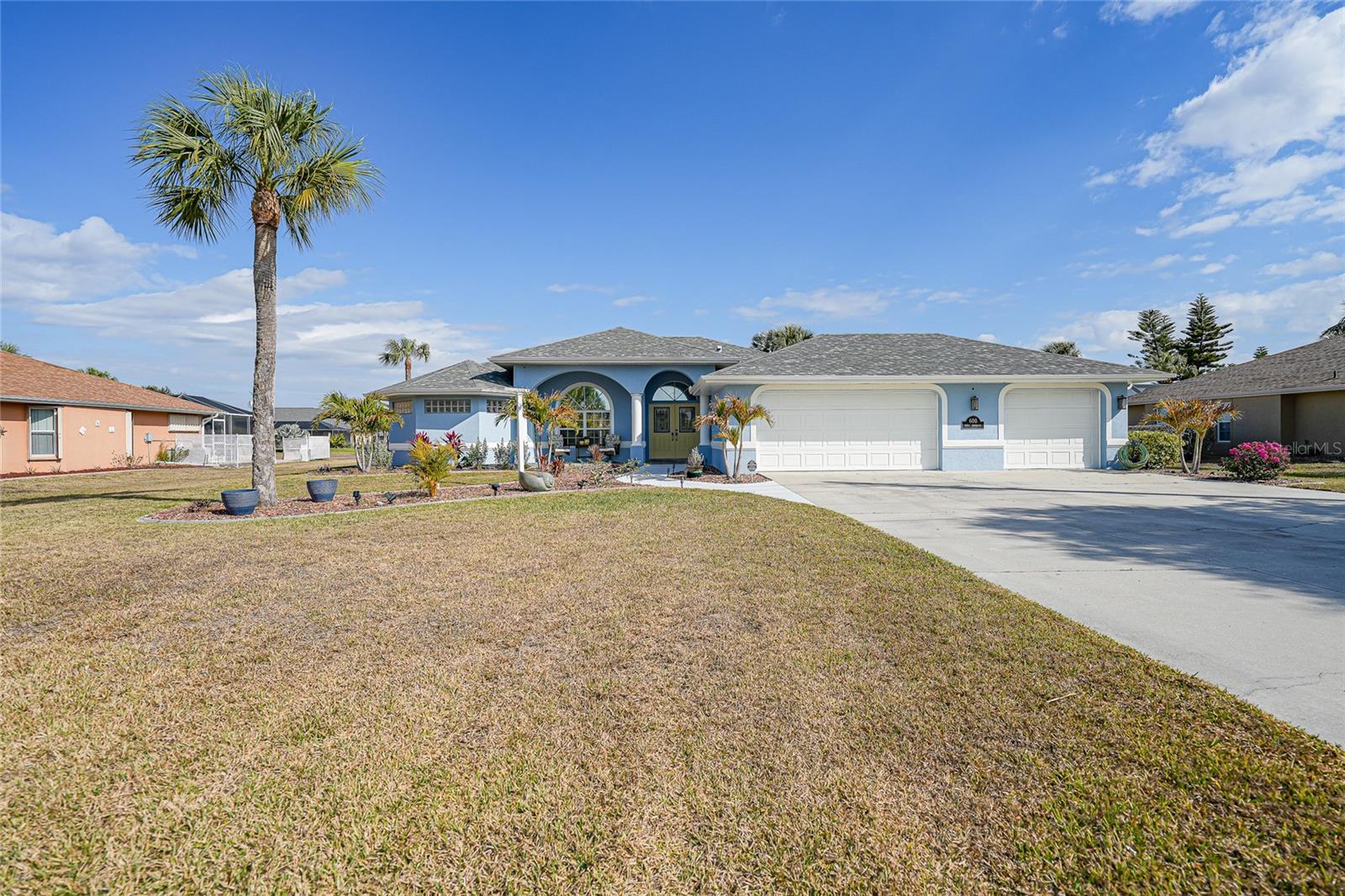 600 ROYAL POINCIANA