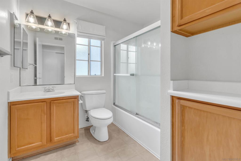 4879 Bella Pacific Row 233