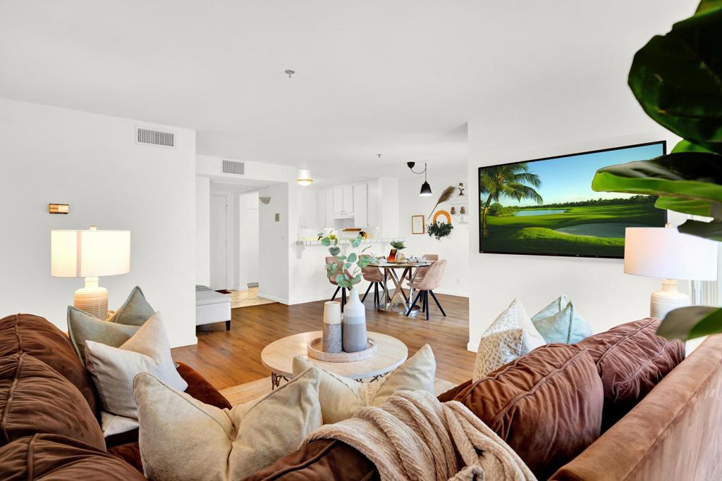 3980 Faircross Place 21