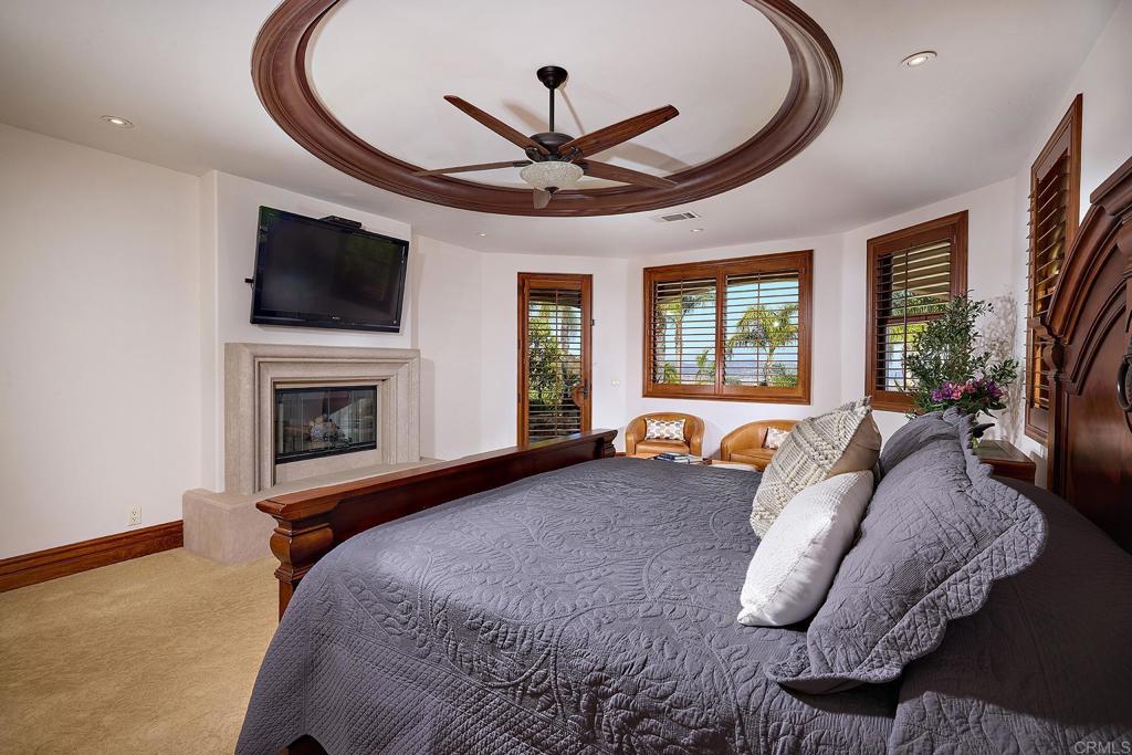 38290 Via Vista Grande