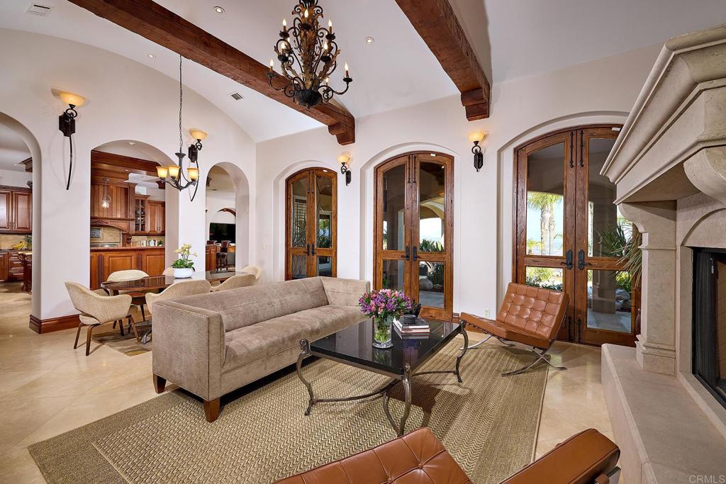 38290 Via Vista Grande