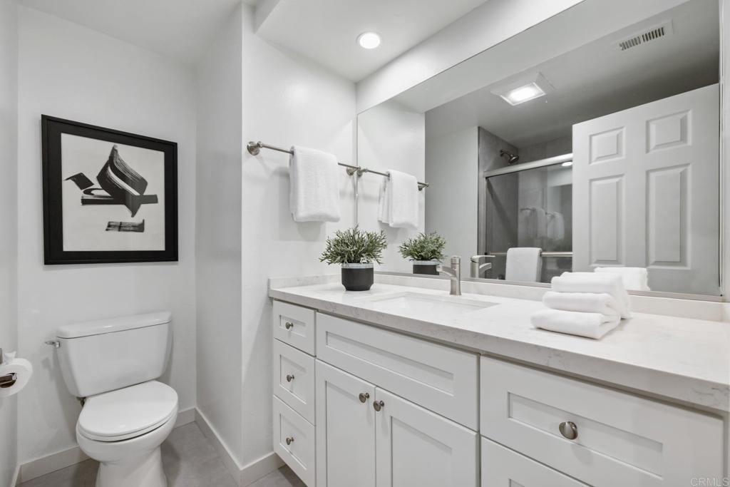 2846 Luciernaga Street