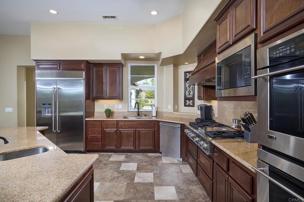 5617 Hidden Grove Way