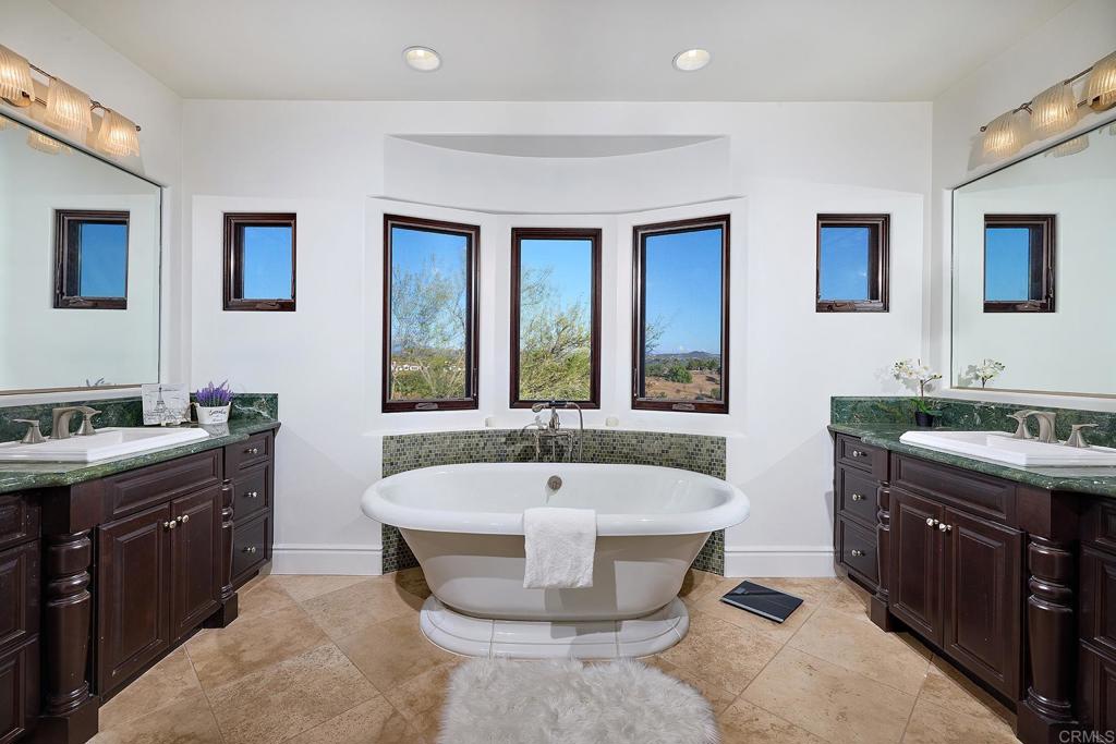 4216 Bridlewood Road