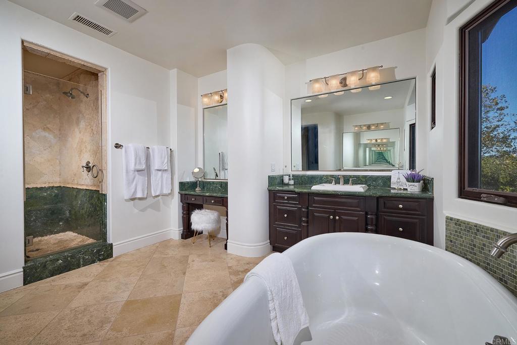 4216 Bridlewood Road