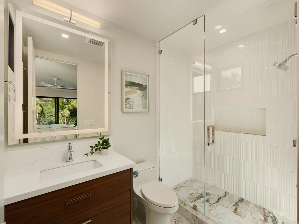 5170 Carlsbad Boulevard