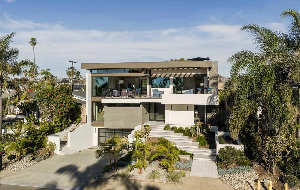 5170 Carlsbad Boulevard